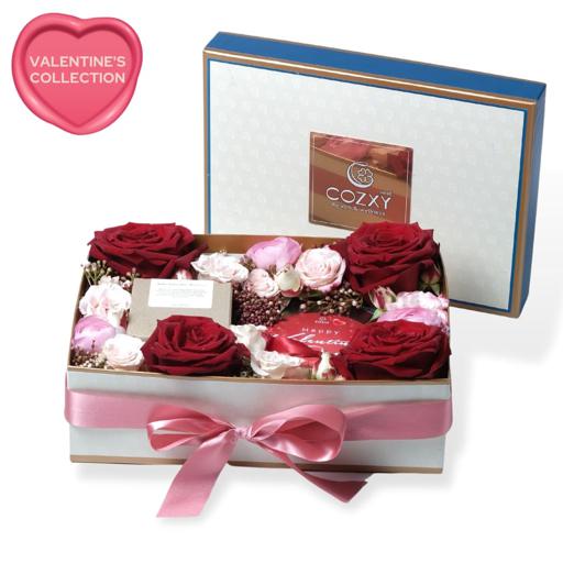 [Pre-order] My Sweet Heart Box กล่องดอกกุหลาบพร้อมช็อกโกแลตทรัฟเฟิล 7 ชิ้นและเทียนหอมกลิ่น Bergamot & Lavender - COZXY Product Image