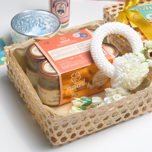 Songkran Bird's Nest with Malai Set เซ็ตตะกร้าสงกรานต์เพื่อสุขภาพ รังนกพรีเมียม 6ขวด และมาลัยประดิษฐ์ - COZXY Product Image