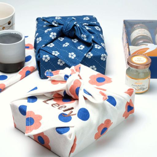 กล่องของขวัญ รังนกแท้พรีเมี่ยม 3 ขวด ห่อผ้าฟุโรชิกิ - Navy - Cozxy | Health Product Image