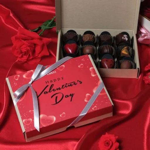 Valentine's Box ช็อกโกแลต 12 ชิ้น - COZXY Product Image