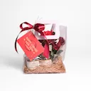 Bloom Gift Bag รังนกพรีเมี่ยม 4 ขวด ในกระเป๋าดอกไม้ประดิษฐ์ - COZXY Thumbnail
