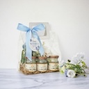 Blue & Bloom รังนกพรีเมี่ยม 4 ขวด ในกระเป๋าดอกไม้ประดิษฐ์ - Cozxy | Health Thumbnail