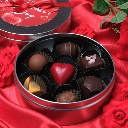 [Pre-order] Valentine's Day กล่องช็อกโกแลตทรัฟเฟิล 7 ชิ้น Love is All Around - COZXY Thumbnail